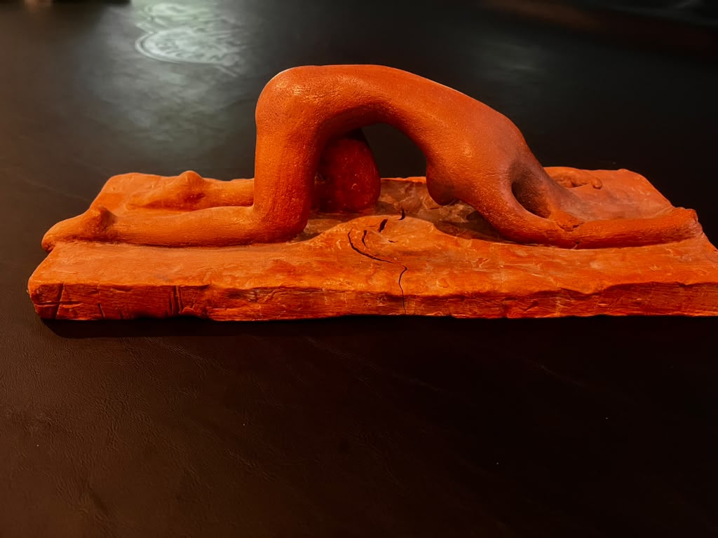 Romard — Nude, sculpted clay