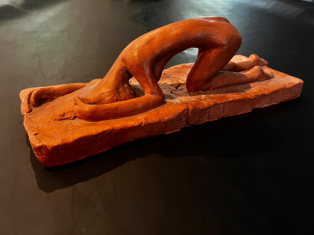 Romard — Nude, sculpted clay